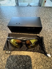 BNIB OAKLEY HOLBROOK METAL
