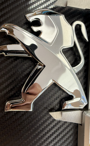 Genuine peugeot emblem badge - emblem,