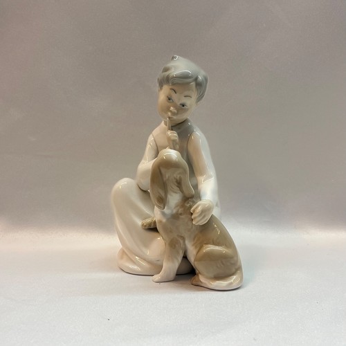 Lladro 4522 shhh quiet - ‘shhh,