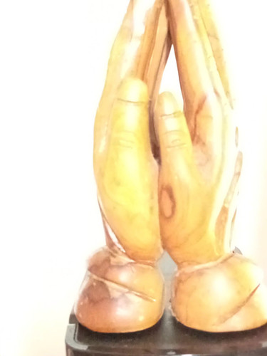 Praying hands olive - olive, wood