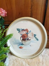VINTAGE  SOUVENIR TIN SERVING