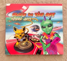 Alien vs The Cat – Space Jam