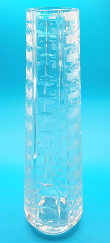 Clear optic glass
