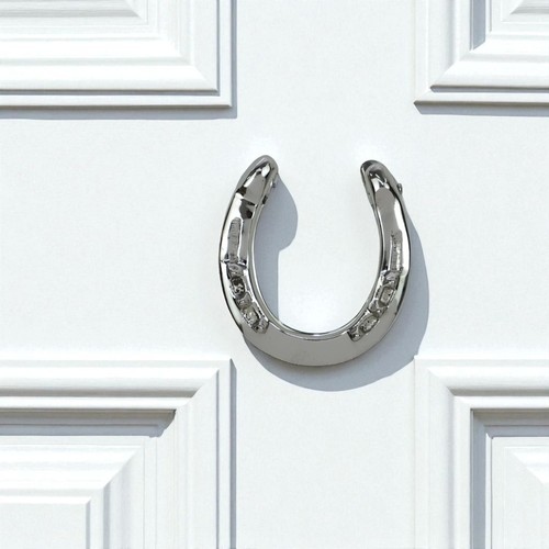 Lucky horseshoe door - lucky,