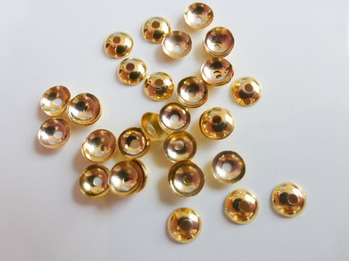 100 round brass bead caps - brass,