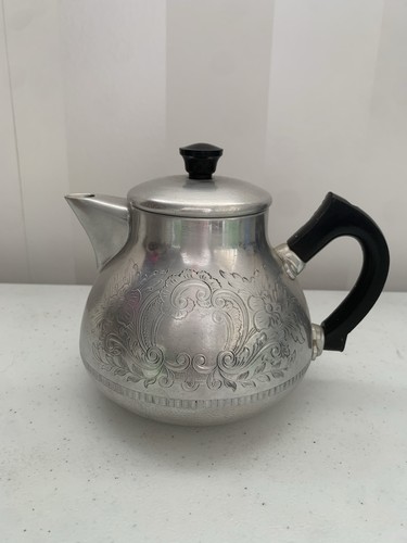 Vintage embossed swan - embossed, brand