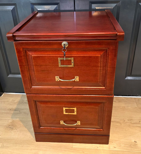 Traditional mahogany style - mahogany, 2
