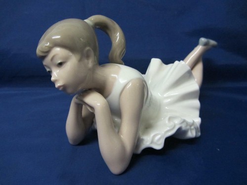 Lladro nao figurine ballerina - lladro,