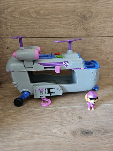 Paw patrol skye ultimate - paw,