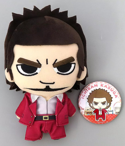 Ichiban kasuga plush - ichiban, badge