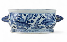 Classic Chinoiserie Blue And White Porcelain Oval Footbath with Fish -17.75''L