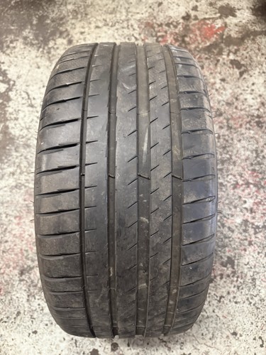 235 95y michelin pilot - a,