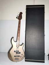 Yamaha BB614 Electric Bass