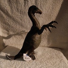 Papo 55069 Therizinosaurus 22 cm Dinosaur Combined postage available