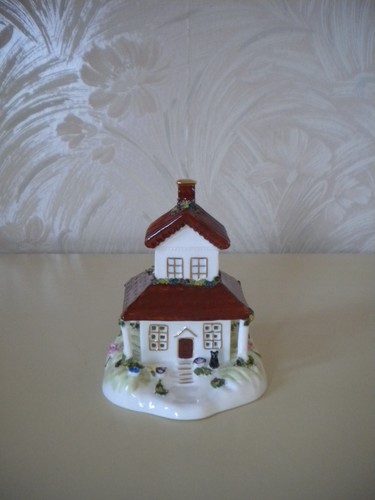 Coalport bone china cottage - coalport,
