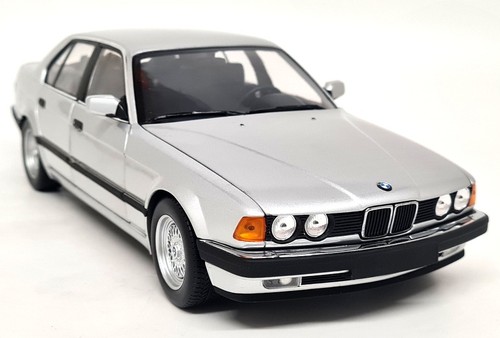 Minichamps bmw 730i e32 7 - 730i,