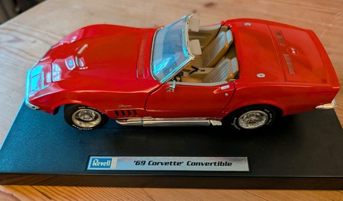 Revell metal 8833 corvette - '69,