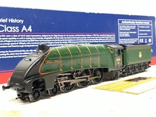 Imperfect; Bachmann 31-965 Class A4 60021 'Wild Swan' BR Green Early Emblem