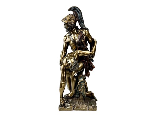 Menelaus carrying the body - carrying,