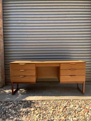 Vintage europa dressing table - dressing,