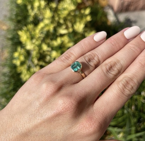 Natural emerald ring - 14k, solid