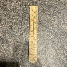 Rabone Chesterman no. 1162  Vintage Carpenters Wooden Folding Measure Ruler 