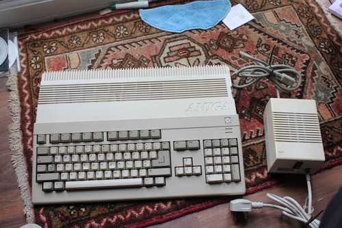 Commodore amiga a500 - amiga, plus
