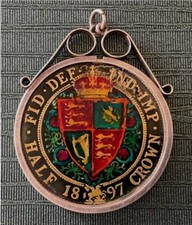 Queen victoria enamelled - queen, victoria,enamelled