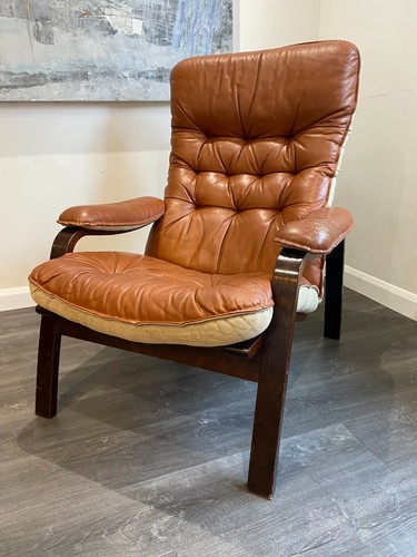 Bentwood and tan leather - bentwood,