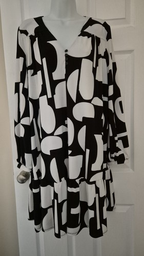 Black and white - black,