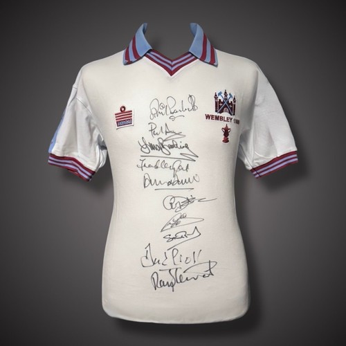 Multi signed west ham united - multi-signed,