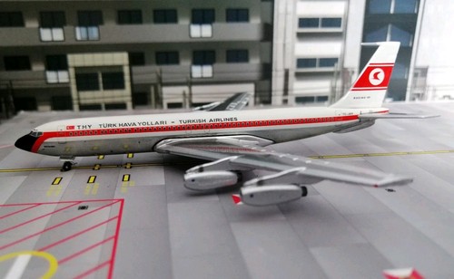 Turkish airlines boeing - turkish,