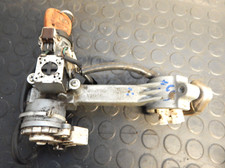 GENUINE 1997 TOYOTA REGIUS IGNITION LOCK AND KEY 45020-26-7