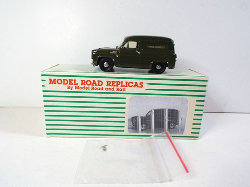 Model road replicas ford - road,