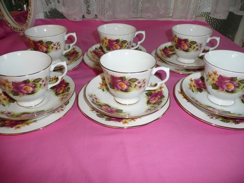 Gainsborough piece bone - 18,