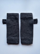 100 pure cashmere dark grey - 100%,