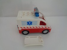 duplo ambulance and stretcher