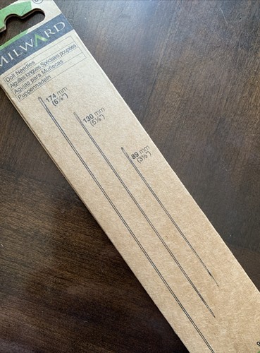 Hand sewing needles - doll:, 3