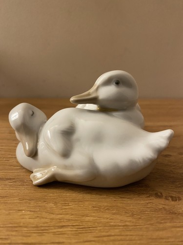 Vintage 1982 nao by lladro - "nao,
