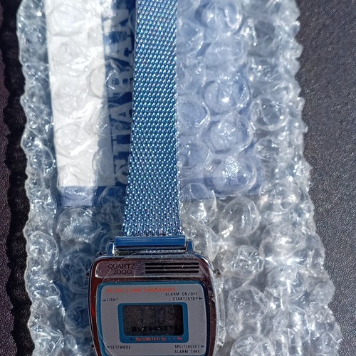 Quartz 2000 melody digital - quartz,