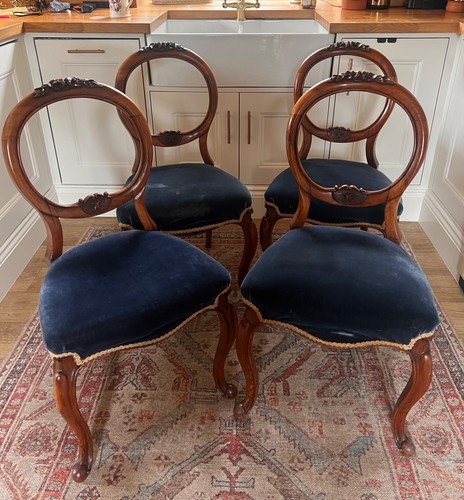 Set carved antique - set, of
