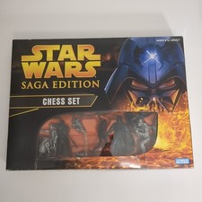 Parker Brothers Star Wars Saga Edition Disney Chess Set Complete Vintage 2004
