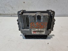 Renault Traffic Engine Control Unit ECU 2.0 2010 MK2 X83 Facelift OEM 8200935115