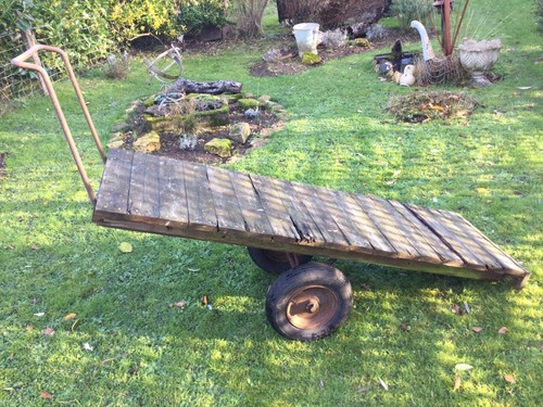 Wheel barrow trolley - ,