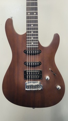Ibanez gsa60 wnf gio - ibanez,