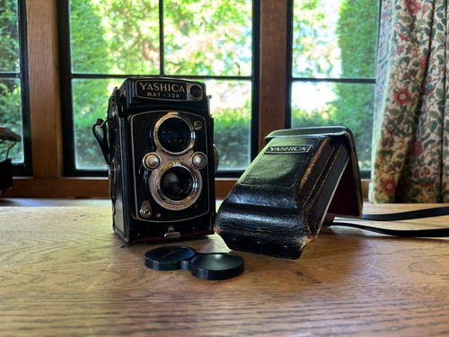 Yashica mat 124 - tlr, film