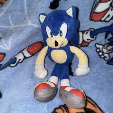 Sonic The Hedgehog Jazwares 2011 8 Inch Sonic Plush RARE