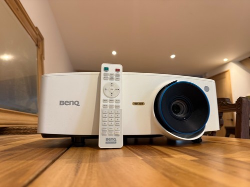 Benq lk935 uhd laser - benq,