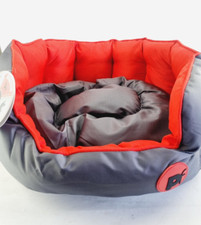 Petface Oxford Oval Red Dog/Puppy Pet Bed - Medium