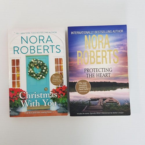Nora roberts bundle books - x,
